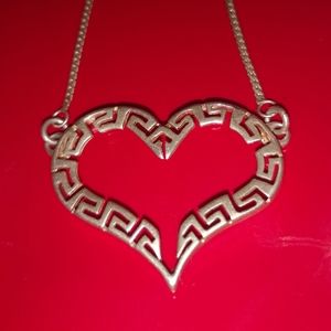 Unique silver heart pendant with chain
